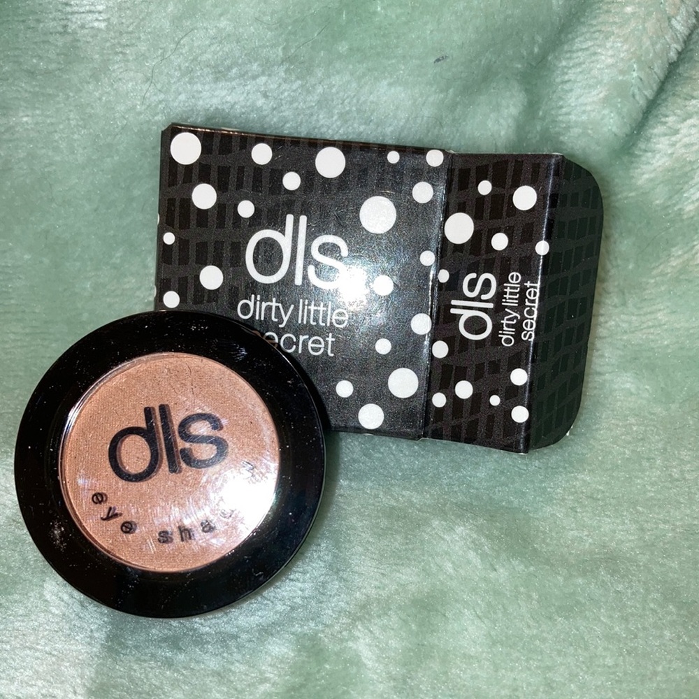 dls dirty little secret eyeshadow. New. Teaser